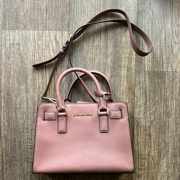 Michael Kors Handbags - Authentic Michael Kors Small Crossbody Mauve Pink Bag